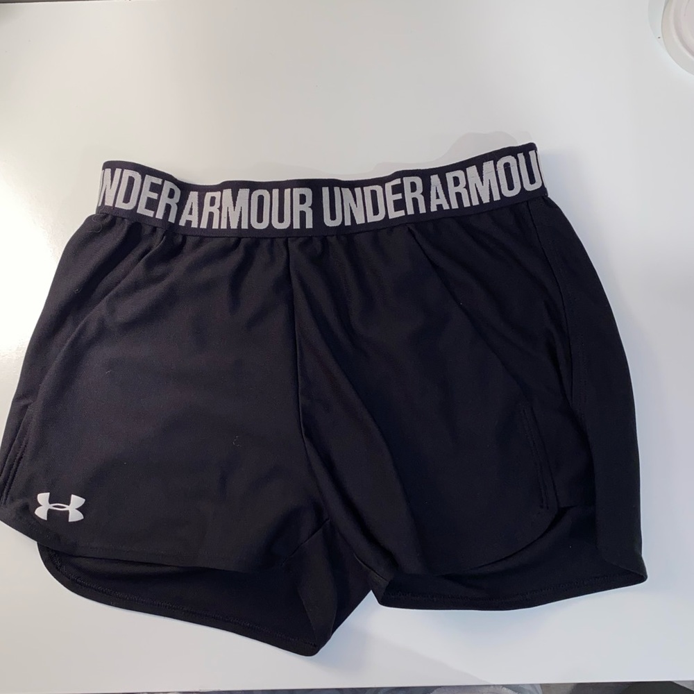 Running shorts